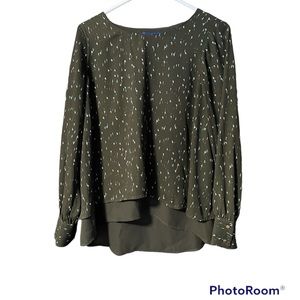 Apt. 9 size M top, Olive Green